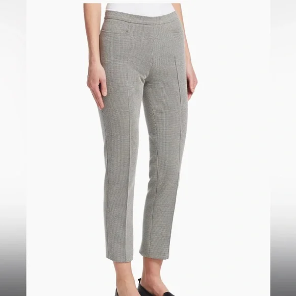 Akris Punto Franca Houndstooth Cropped Trousers